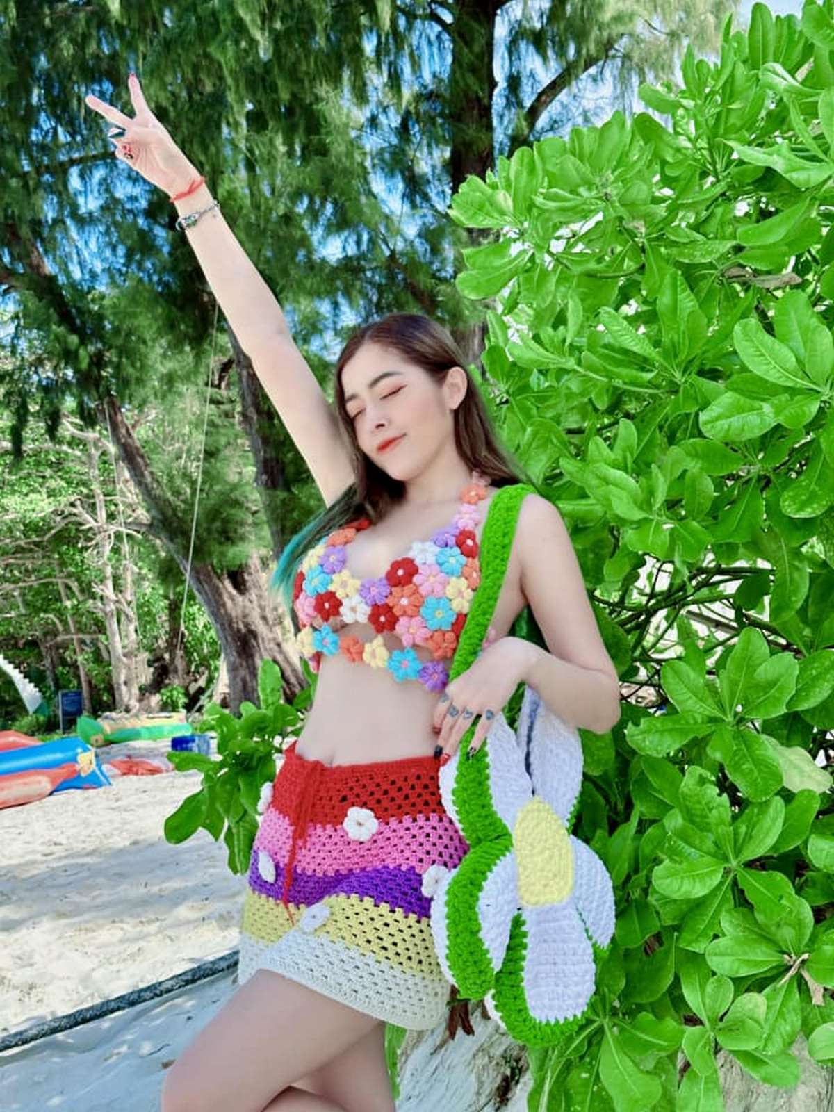 anh-linh-barbie-bikini-sexy-moi-nhat-8