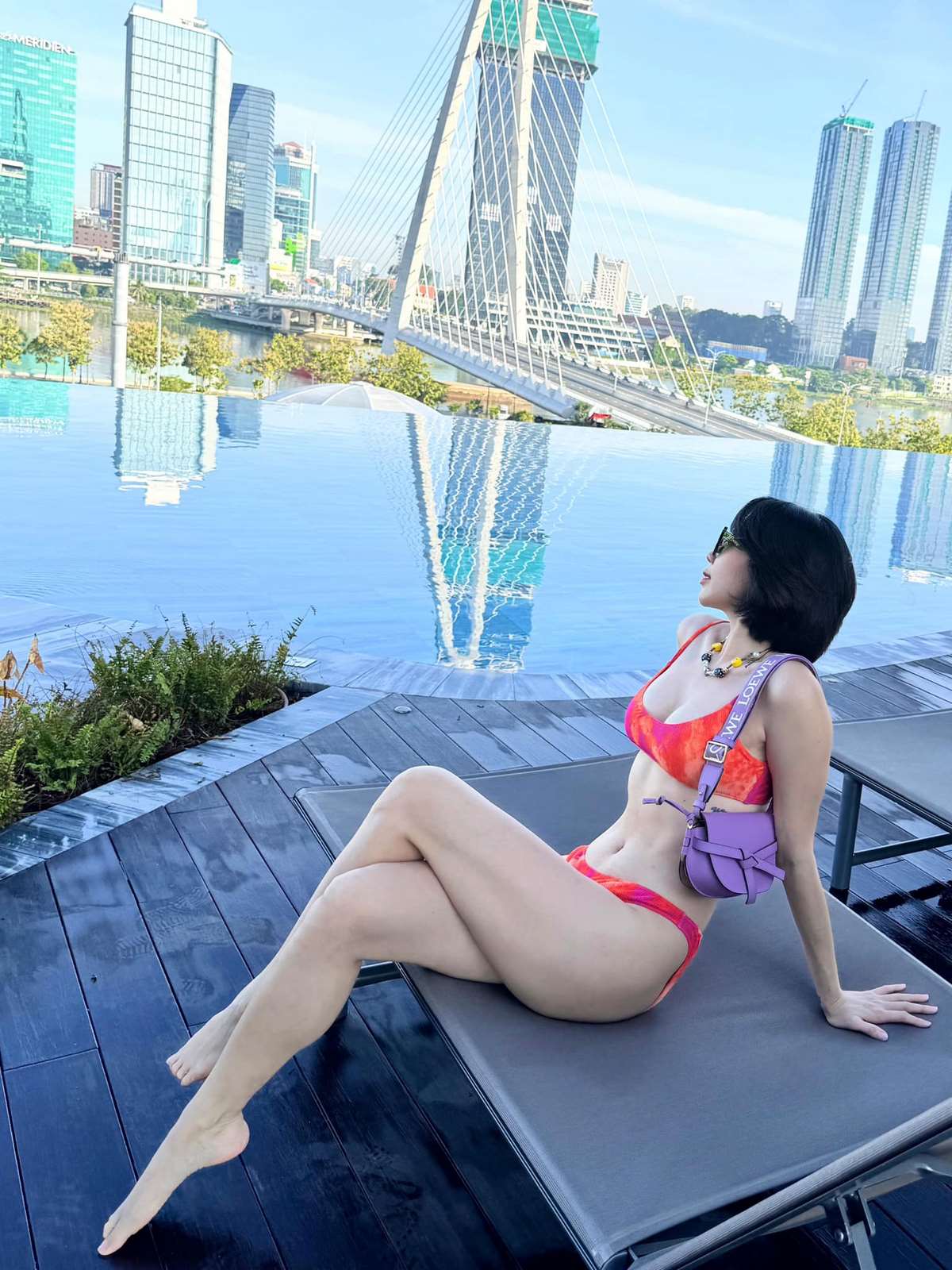 anh-ca-si-toc-tien-sexy-bikini-hot-trend-11