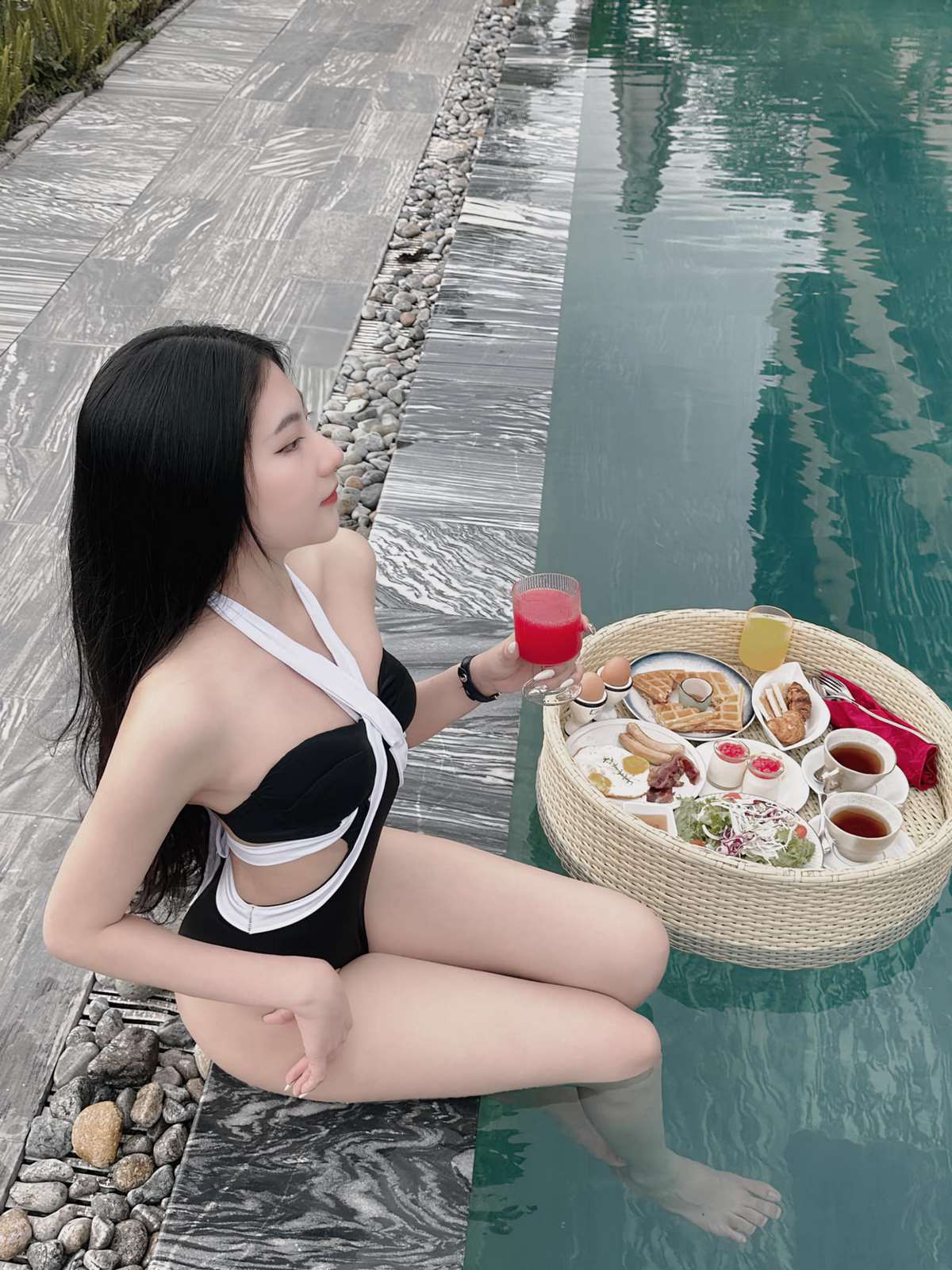 anh-hotgirl-my-duyen-mac-bikini-sexy-15