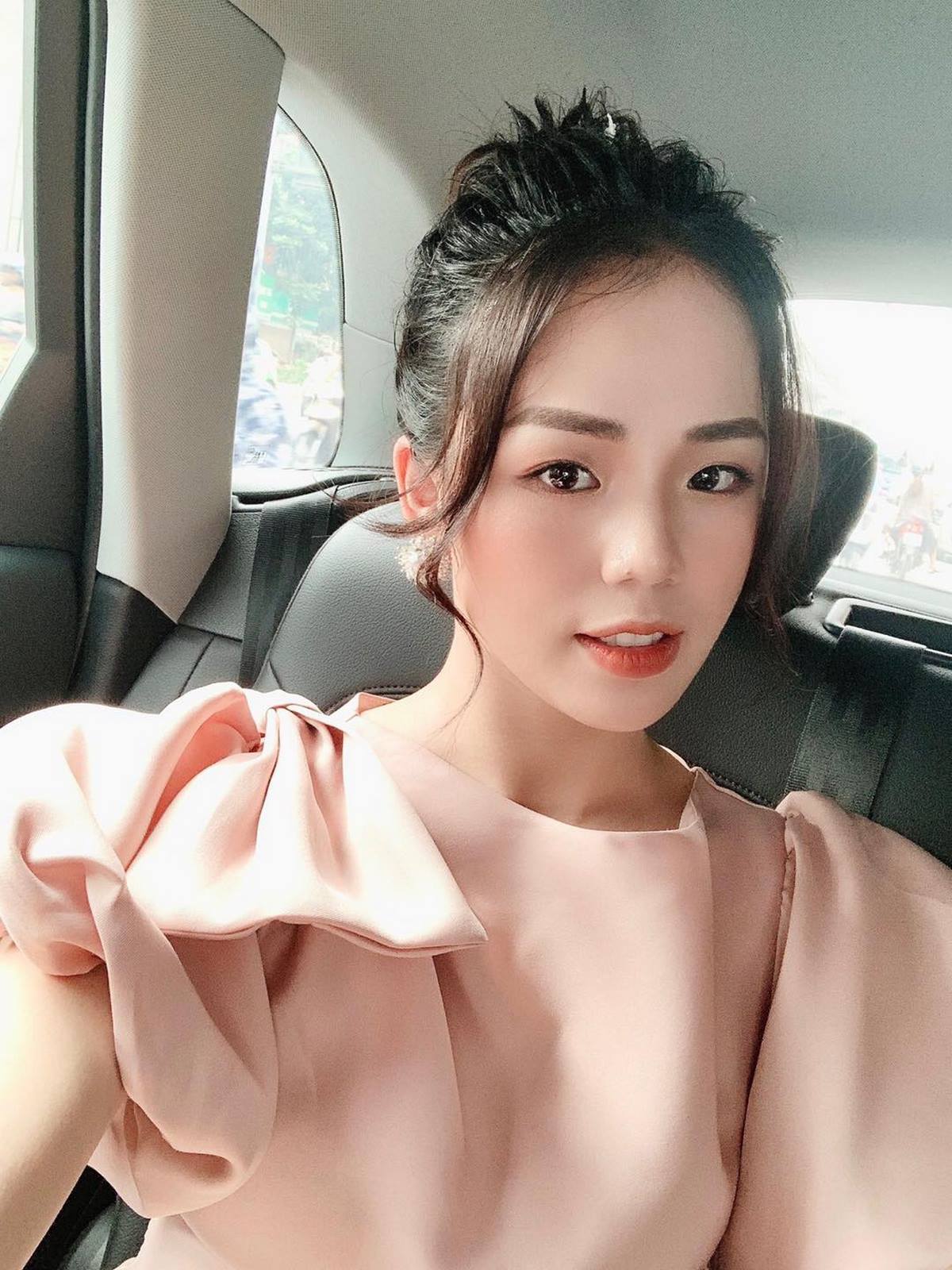 anh-nguyen-huong-ly-cute-dang-yeu-2