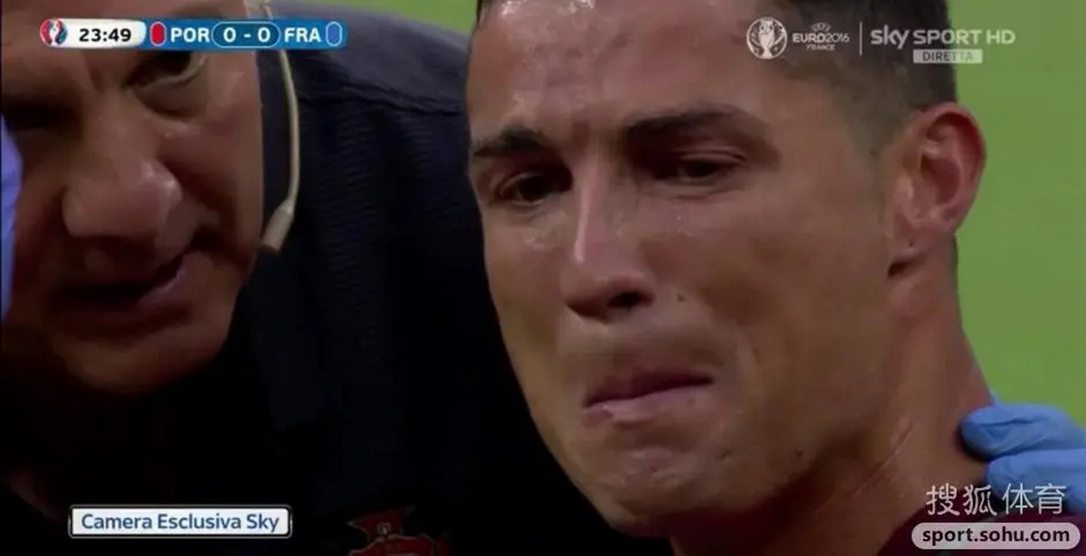 anh-ronaldo-meme-cry-6