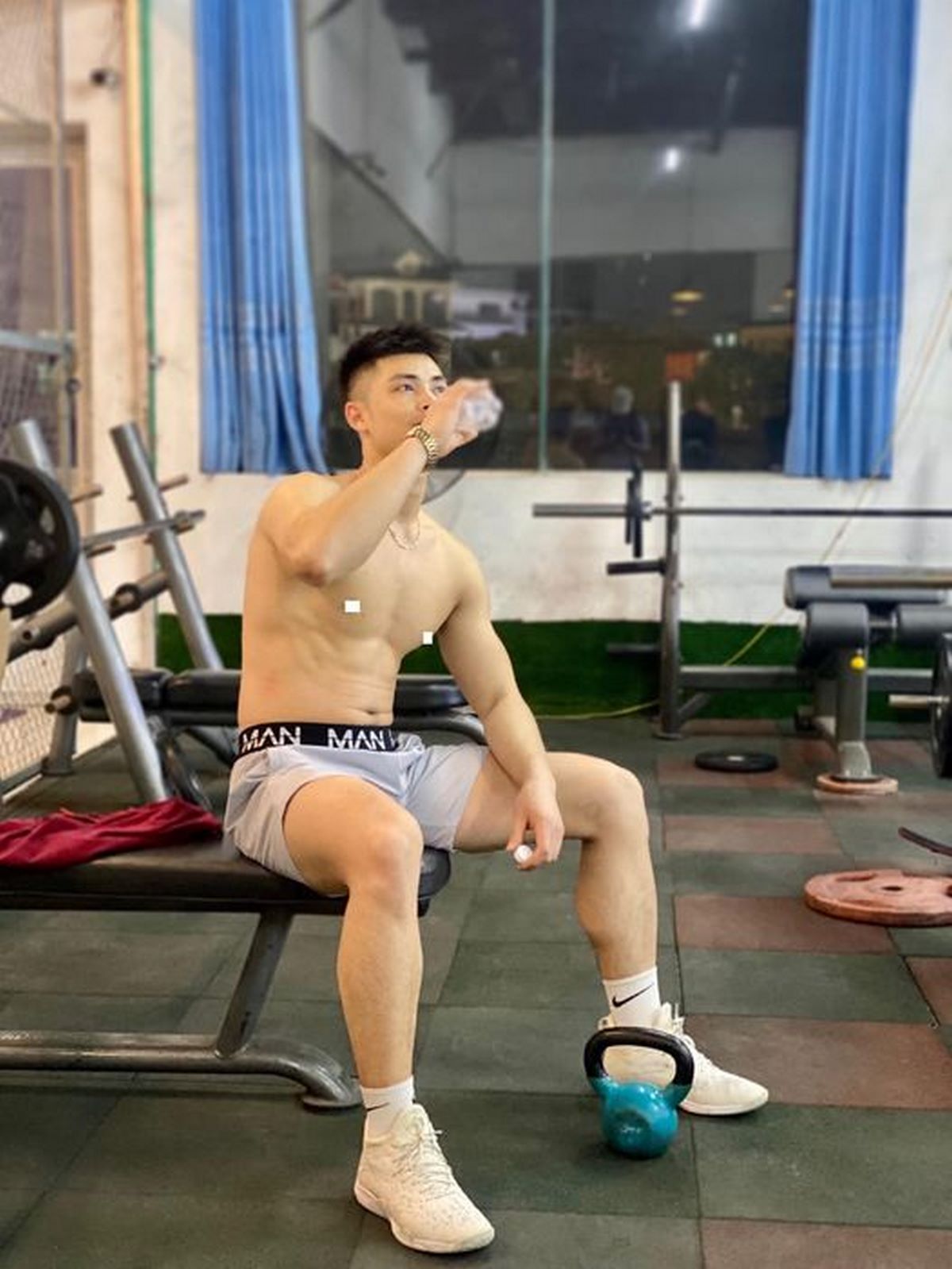 anh-6-mui-co-bap-hot-gymer-3