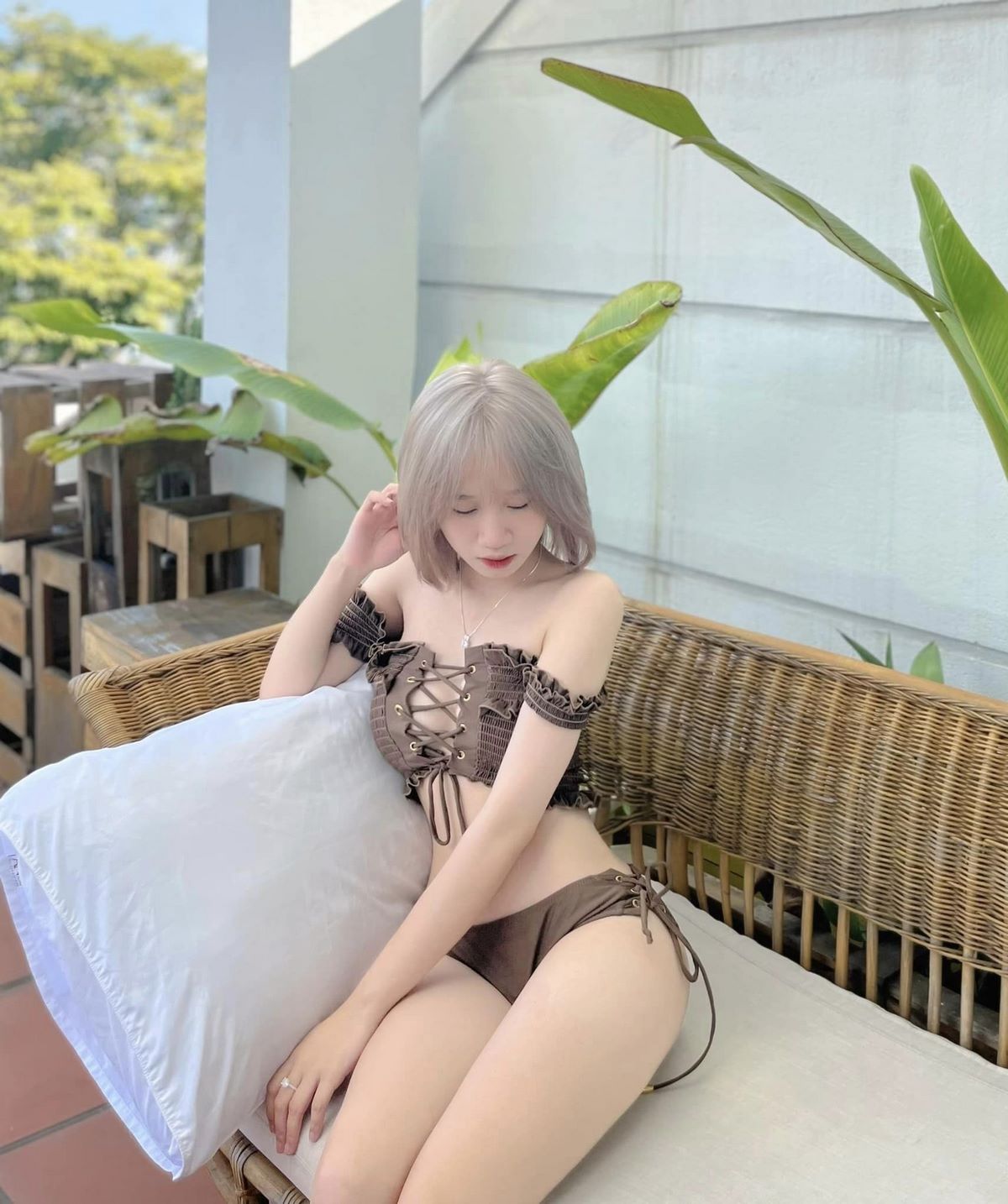 anh-idol-bigo-live-sexy-goi-cam-khoe-nguc-cang-tron-7