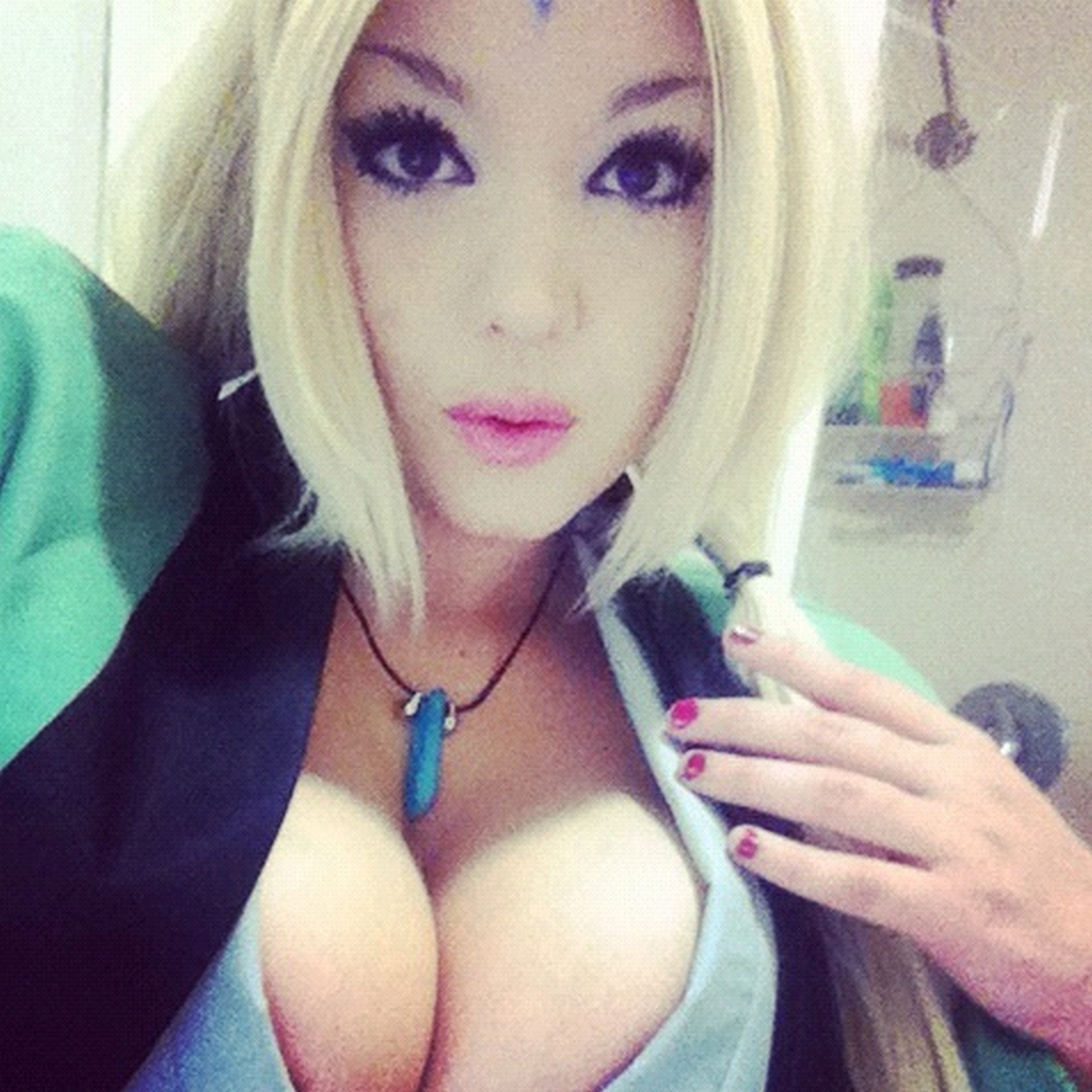 anh-tsunade-sexy-khoe-nguc-khung-vu-to-hot-naruto-9