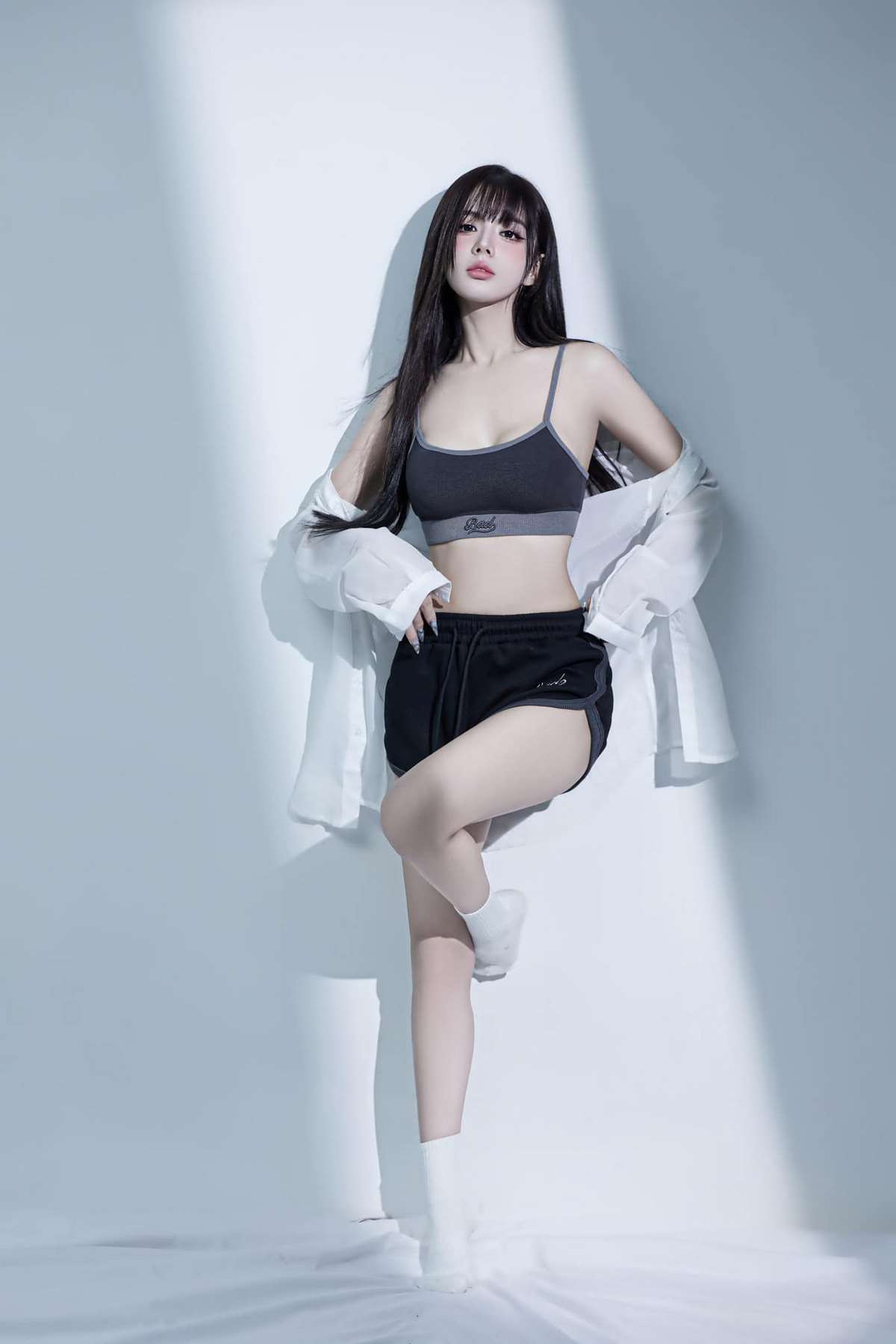 anh-hang-phan-sexy-nong-bong-nu-tiktoker-xinh-dep-7