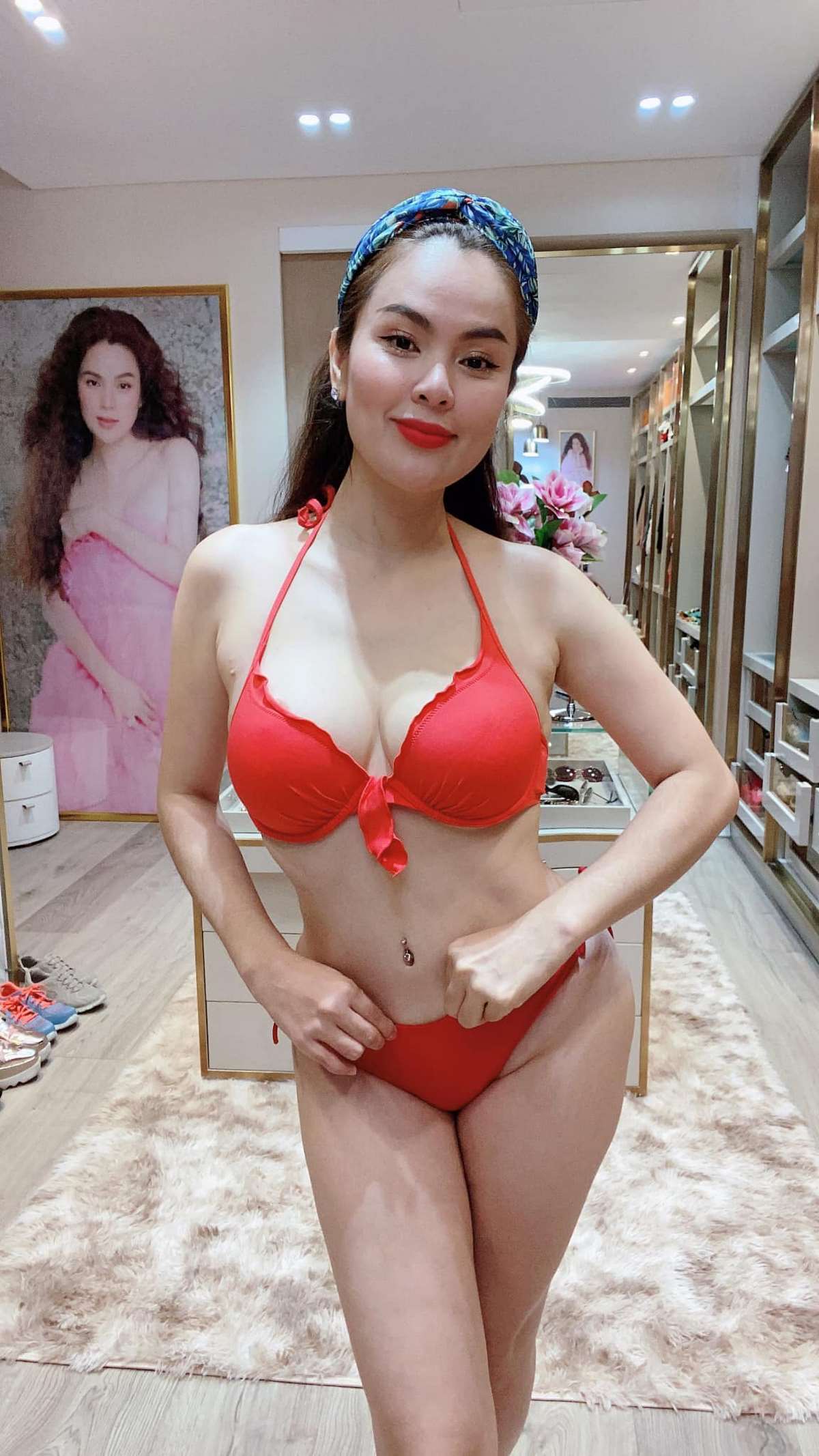 anh-hoa-hau-phuong-le-bikini-nong-bong-sexy-16