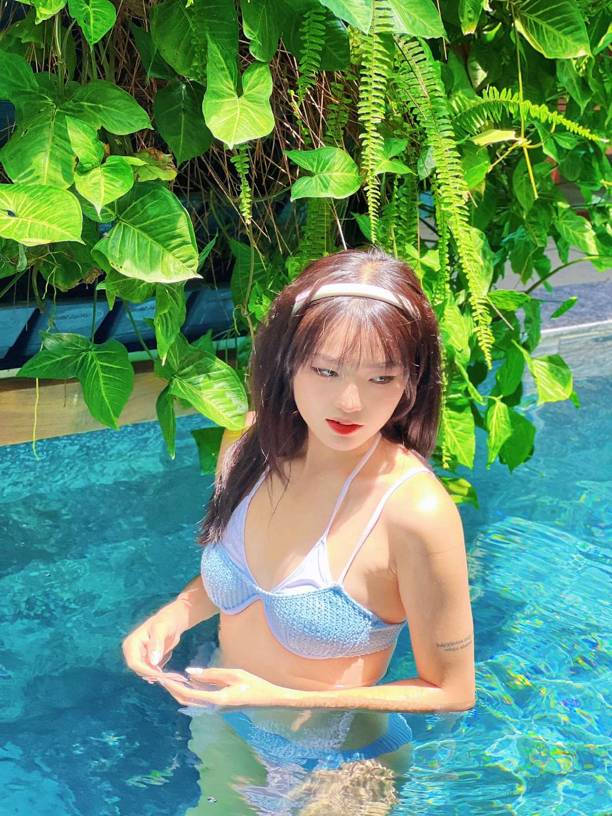 anh-dang-phuong-anh-bikini-khoe-body-sexy-nong-bong-4