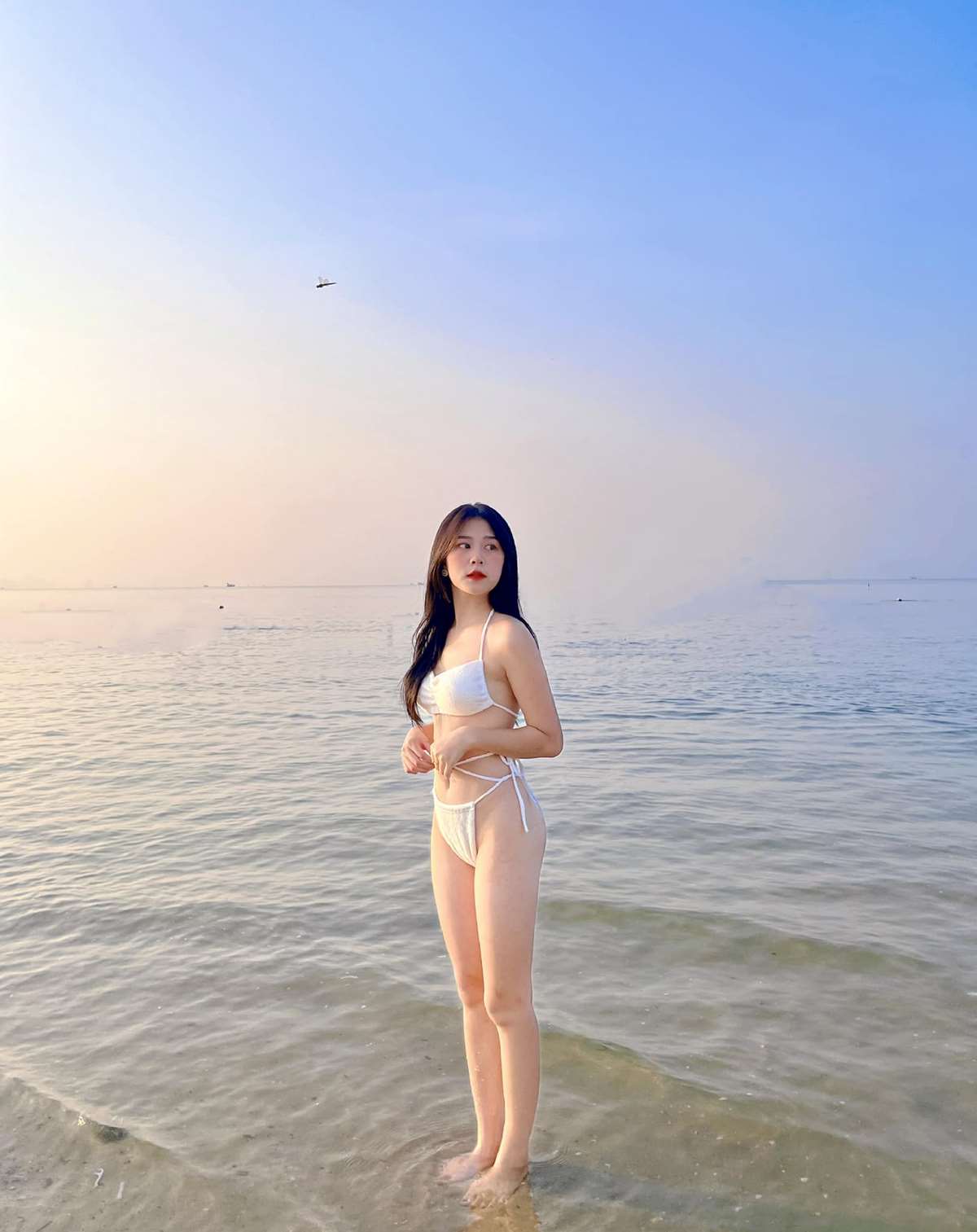 anh-thao-van-gay-tv-bikini-sexy-trend-tiktok-23